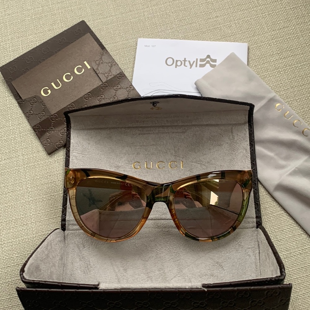 Gucci 54mm Flora rose gold sunglasses Sold